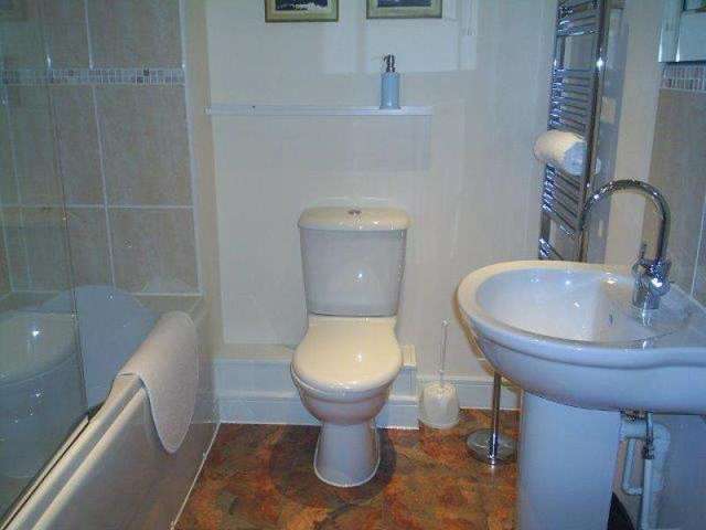 Image of 2 bedroom Apartment for sale in The Wharf Leighton Buzzard LU7 at East Dock The Wharf LINSLADE, LU7 2LA