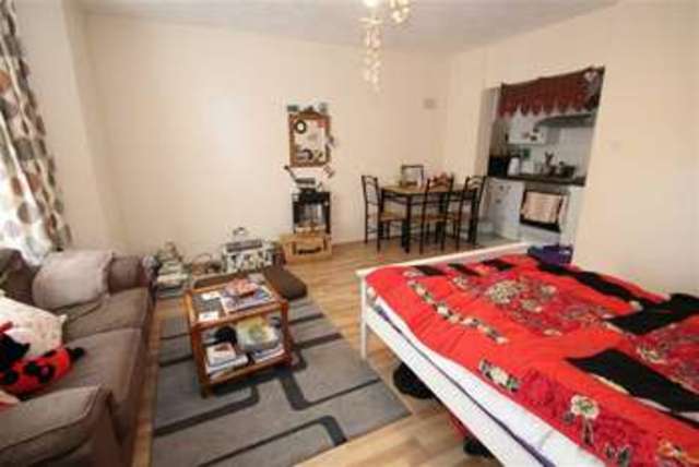  Image of Property to rent in Eaton Road Hove BN3 at Eaton Road Hove Hove, BN3 3AF