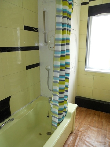  Image of 3 bedroom Semi-Detached house to rent in Ecclesall Road South Sheffield S11 at SHEFFIELD, S11 9PF
