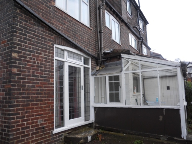  Image of 3 bedroom Semi-Detached house to rent in Ecclesall Road South Sheffield S11 at SHEFFIELD, S11 9PF