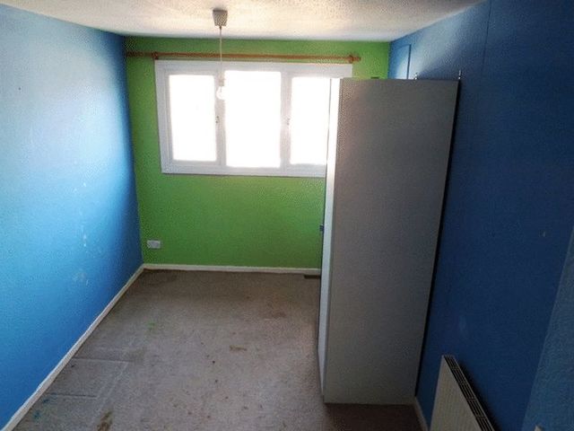  Image of 3 bedroom Terraced house for sale in Flamsteed Heights Eddington Hill Pease Pottage Crawley RH11 at Eddington Hill Broadfield CRAWLEY, RH11 9JS