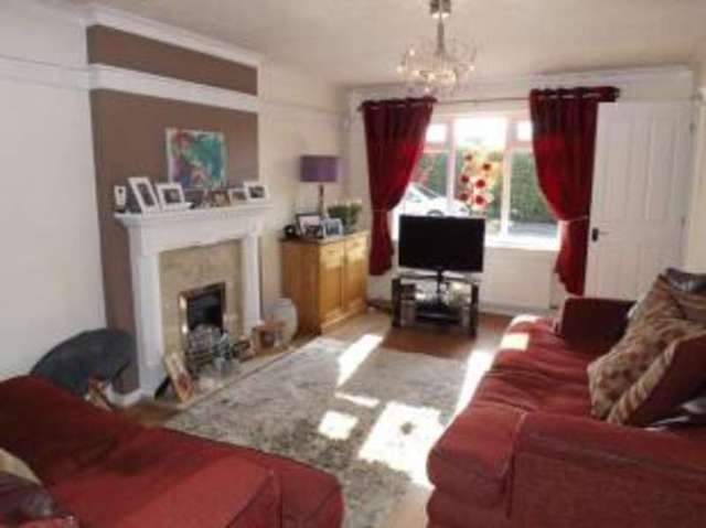  Image of 3 bedroom Semi-Detached house for sale in Edencroft Drive Edenthorpe Doncaster DN3 at Edenthorpe Doncaster Edenthorpe, DN3 2RB