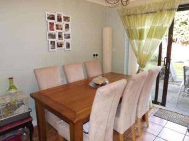  Image of 3 bedroom Semi-Detached house for sale in Edencroft Drive Edenthorpe Doncaster DN3 at Edenthorpe Doncaster Edenthorpe, DN3 2RB