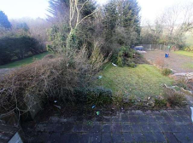  Image of 3 bedroom Detached house for sale in Edgwarebury Lane Edgware HA8 at Edgwarebury Lane  Edgware, HA8 8QL
