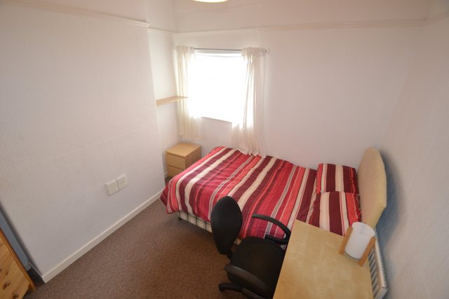  Image of 4 bedroom Detached house to rent in Edington Avenue Heath Cardiff CF14 at Heath Cardiff Roath, CF14 3QF