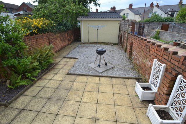  Image of 4 bedroom Detached house to rent in Edington Avenue Heath Cardiff CF14 at Heath Cardiff Roath, CF14 3QF