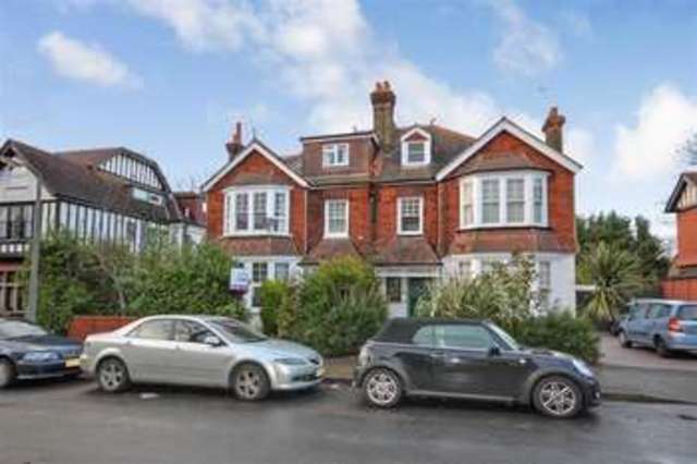  Image of 1 bedroom Flat for sale in Egmont Road Sutton SM2 at Sutton Surrey Sutton, SM2 5JR