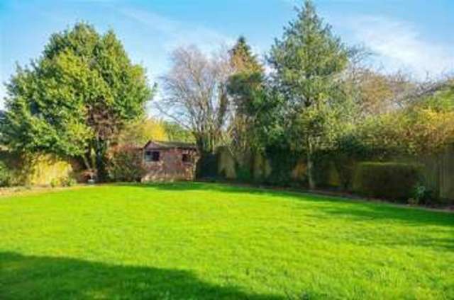  Image of 3 bedroom Flat for sale in Egmont Road Sutton SM2 at Sutton Surrey Sutton, SM2 5JN