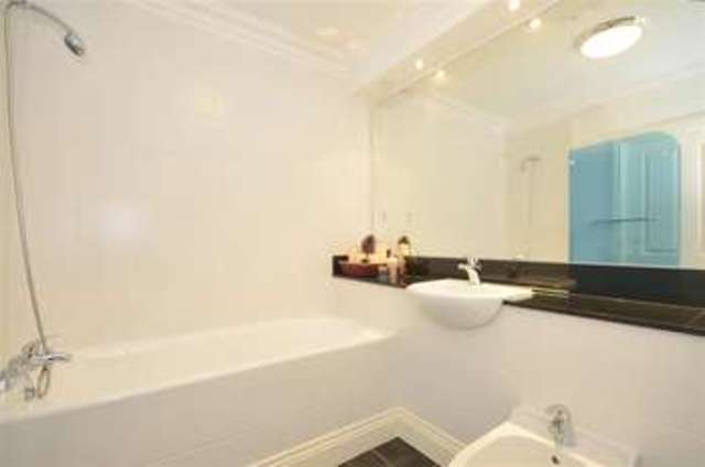  Image of 3 bedroom Flat for sale in Egmont Road Sutton SM2 at Sutton Surrey Sutton, SM2 5JN