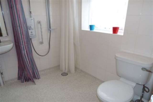  Image of 2 bedroom Detached house to rent in Eringden Wilnecote Tamworth B77 at Tamworth, B77 4DA