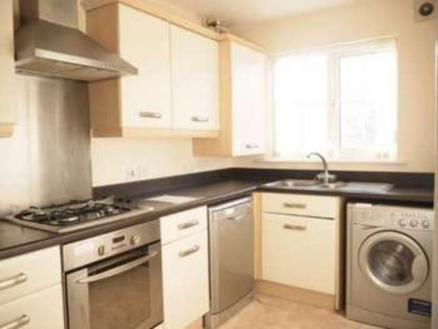  Image of 4 bedroom Detached house to rent in Far Highfield Close Idle Bradford BD10 at Far Highfield Close Idle Bradford, BD10 8XN