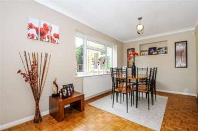 Image of 6 bedroom Detached house for sale in Farmers Way Maidenhead SL6 at Maidenhead Berkshire Woodlands Park, SL6 3PU