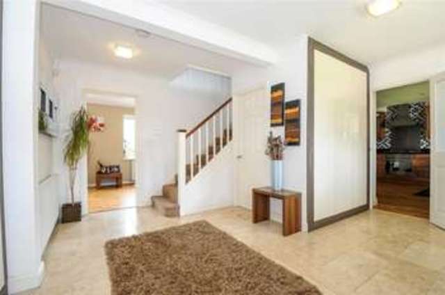  Image of 6 bedroom Detached house for sale in Farmers Way Maidenhead SL6 at Maidenhead Berkshire Woodlands Park, SL6 3PU
