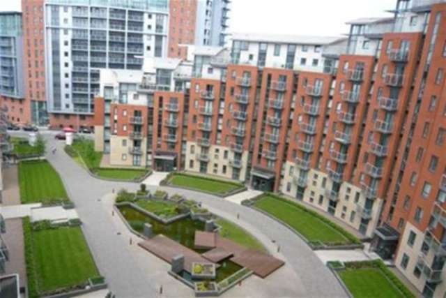  Image of 2 bedroom Flat to rent in Gotts Road Leeds LS12 at Leeds, LS12 1DF