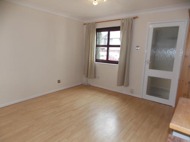  Image of 1 bedroom Apartment for sale in Fenland Close Middleleaze Swindon SN5 at Middleleaze  Swindon, SN5 5GF