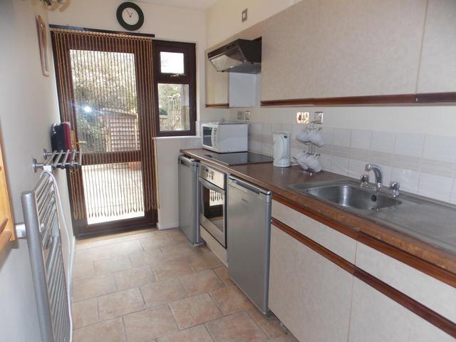  Image of 1 bedroom Apartment for sale in Fenland Close Middleleaze Swindon SN5 at Middleleaze  Swindon, SN5 5GF