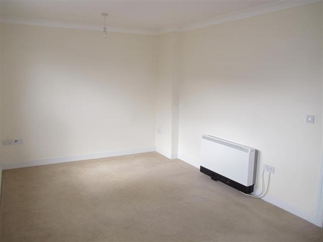  Image of 2 bedroom Flat to rent in Ferry Gait Place Edinburgh EH4 at Silverknowes Edinburgh Edinburgh, EH4 4GN
