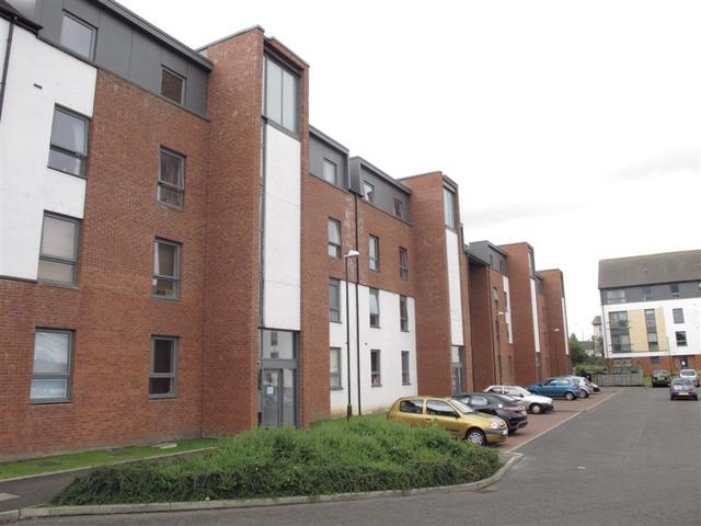  Image of 2 bedroom Flat to rent in Ferry Gait Place Edinburgh EH4 at Silverknowes Edinburgh Edinburgh, EH4 4GN