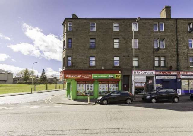  Image of 2 bedroom Flat for sale in Strathmartine Road Dundee DD3 at 102 Strathmartine Road  Dundee, DD3 7SF
