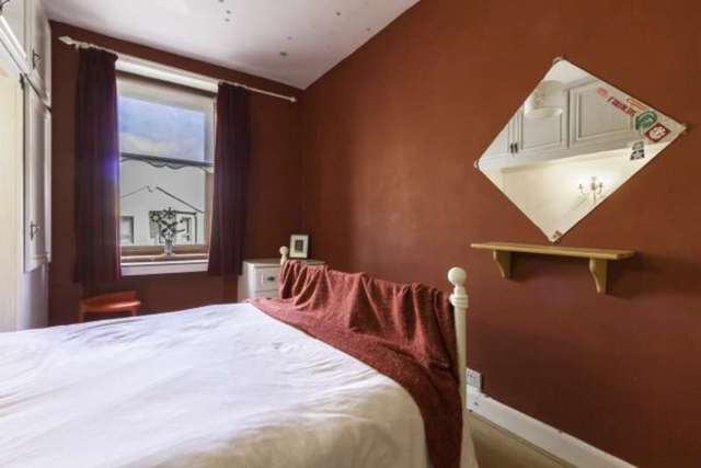  Image of 2 bedroom Flat for sale in Strathmartine Road Dundee DD3 at 102 Strathmartine Road  Dundee, DD3 7SF