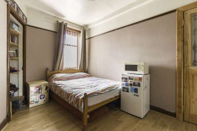  Image of 2 bedroom Flat for sale in Strathmartine Road Dundee DD3 at 102 Strathmartine Road  Dundee, DD3 7SF