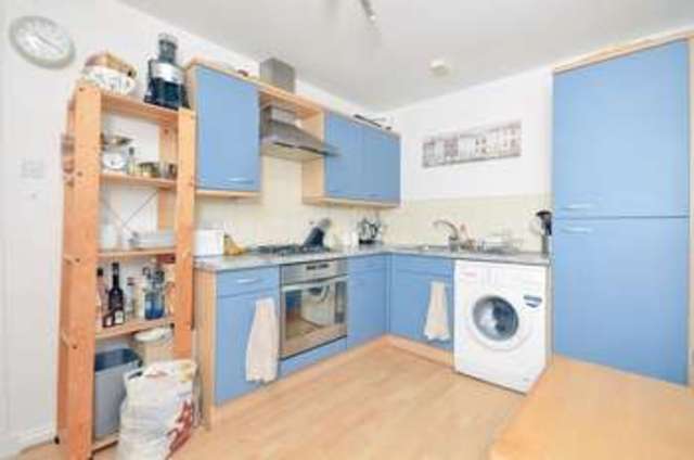  Image of 2 bedroom Flat for sale in Kingsknowe Park Edinburgh EH14 at Kingsknowe Park Kingsknowe Edinburgh, EH14 2JQ