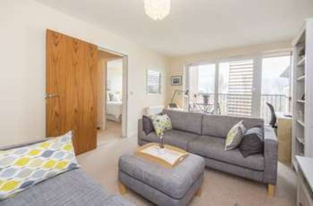  Image of 2 bedroom Flat for sale in Kimmerghame Terrace Edinburgh EH4 at Kimmerghame Terrace Fettes Edinburgh, EH4 2GH