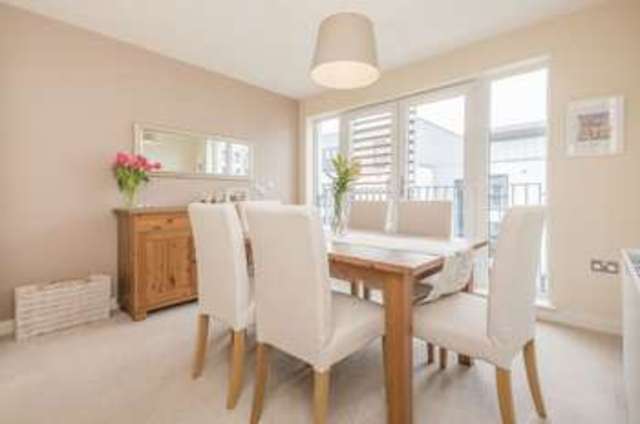 Image of 2 bedroom Flat for sale in Kimmerghame Terrace Edinburgh EH4 at Kimmerghame Terrace Fettes Edinburgh, EH4 2GH