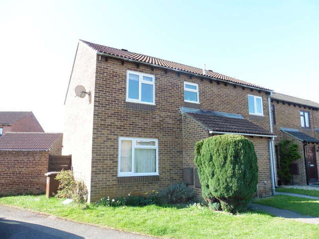  Image of 3 bedroom End of Terrace for sale in Flatford Place Kidlington OX5 at Kidlington Oxfordshire, OX5 1TH