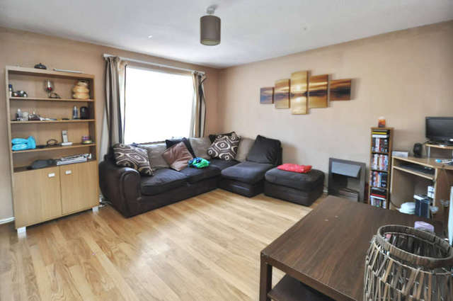  Image of 3 bedroom End of Terrace for sale in Flatford Place Kidlington OX5 at Kidlington Oxfordshire, OX5 1TH