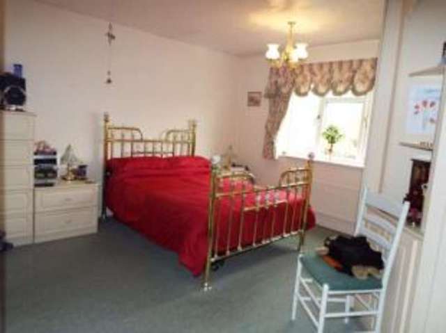  Image of 4 bedroom Detached house for sale in Florin Gardens Long Eaton Nottingham NG10 at Long Eaton Nottingham Long Eaton, NG10 3QR