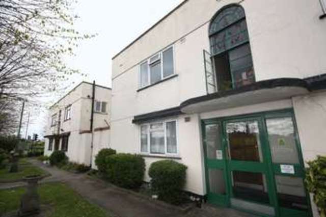  Image of 1 bedroom Flat to rent in Holly Road London E11 at Holly Road  London, E11 2PE