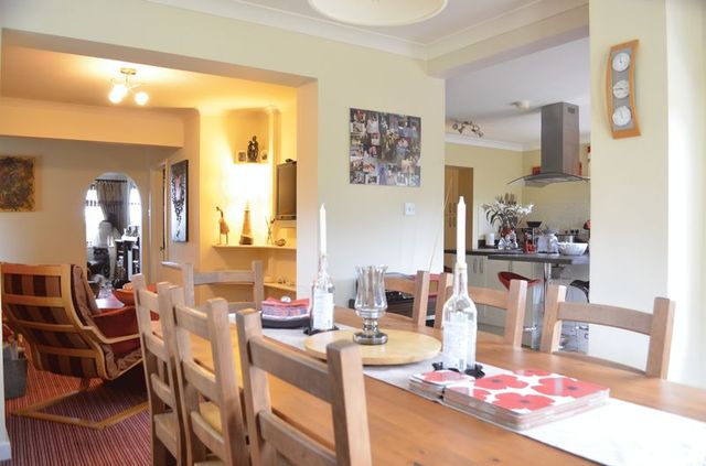  Image of 4 bedroom Detached house for sale in Fosse Lane Thorpe-on-the-Hill Lincoln LN6 at Fosse Lane Thorpe-On-The-Hill Lincoln, LN6 9BE