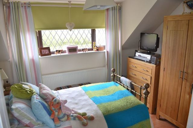  Image of 4 bedroom Detached house for sale in Fosse Lane Thorpe-on-the-Hill Lincoln LN6 at Fosse Lane Thorpe-On-The-Hill Lincoln, LN6 9BE