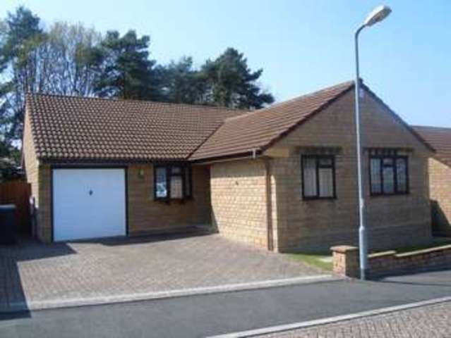  Image of 3 bedroom Detached house for sale in Fox Meadows Crewkerne TA18 at Fox Meadows  Crewkerne, TA18 7QW