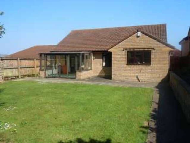  Image of 3 bedroom Detached house for sale in Fox Meadows Crewkerne TA18 at Fox Meadows  Crewkerne, TA18 7QW