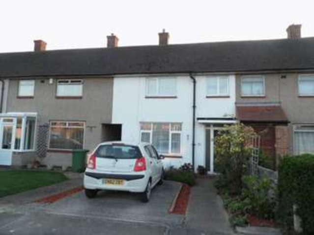 Image of 3 bedroom Terraced house for sale in Foyle Drive South Ockendon RM15 at Foyle Drive  South Ockendon, RM15 5HE