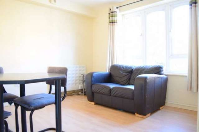  Image of 1 bedroom Flat to rent in Frazer Close Romford RM1 at South Street  Romford, RM1 2DG