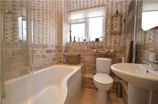  Image of 4 bedroom Terraced house to rent in Garth Close Morden SM4 at Surrey, SM4 4NN