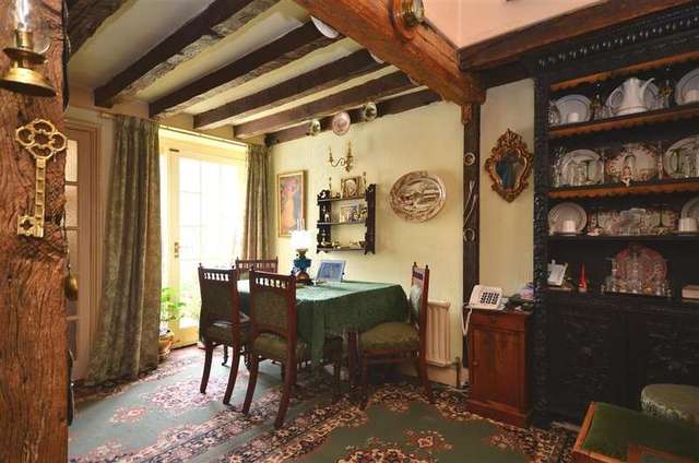 Image of 2 bedroom Detached house for sale in Gatefield Lane Faversham ME13 at Faversham Kent Faversham, ME13 8NX
