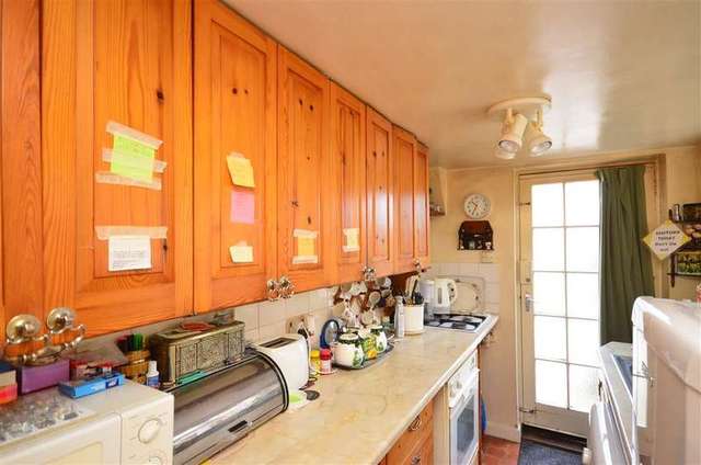  Image of 2 bedroom Detached house for sale in Gatefield Lane Faversham ME13 at Faversham Kent Faversham, ME13 8NX