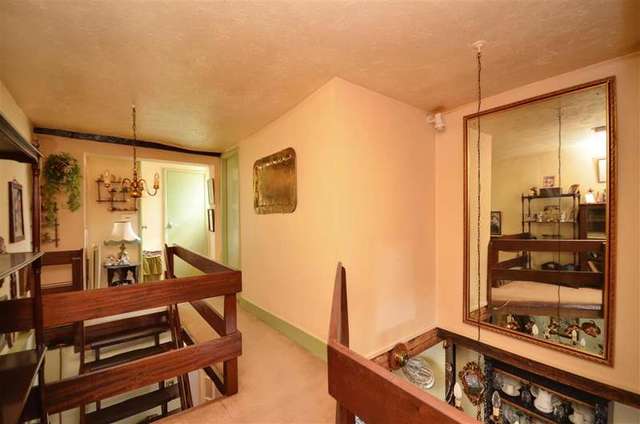  Image of 2 bedroom Detached house for sale in Gatefield Lane Faversham ME13 at Faversham Kent Faversham, ME13 8NX