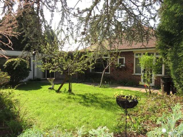 Image of 2 bedroom Detached house for sale in George Rose Gardens Darlaston Wednesbury WS10 at Wednesbury, WS10 8RB