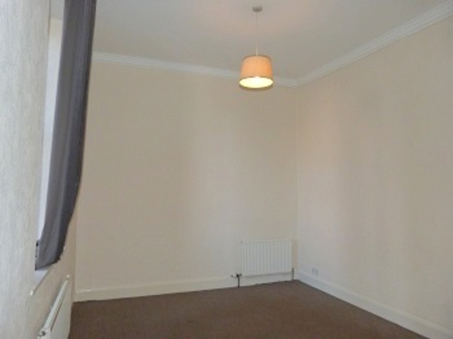  Image of 3 bedroom Flat to rent in George Street Perth PH1 at Perth Perthshire Perthshire, PH1 5LB