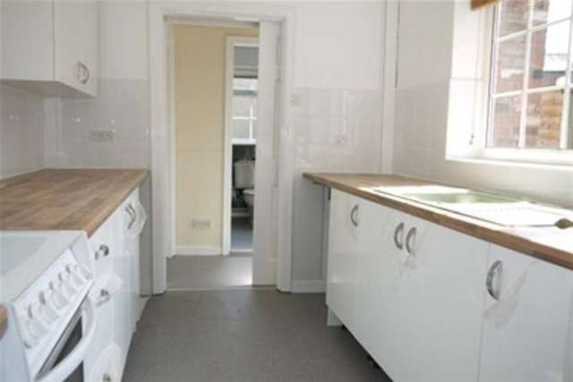  Image of 2 bedroom Property to rent in Gladstone Street Northwich CW8 at Northwich, CW8 1HP