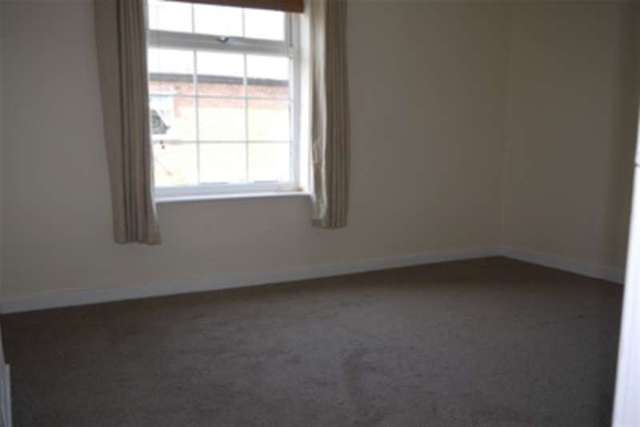  Image of 2 bedroom Property to rent in Gladstone Street Northwich CW8 at Northwich, CW8 1HP