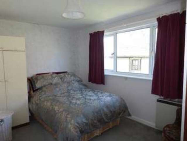  Image of 2 bedroom Detached house for sale in Glenthorne Avenue Yeovil BA21 at Glenthorne Avenue  Yeovil, BA21 4PG