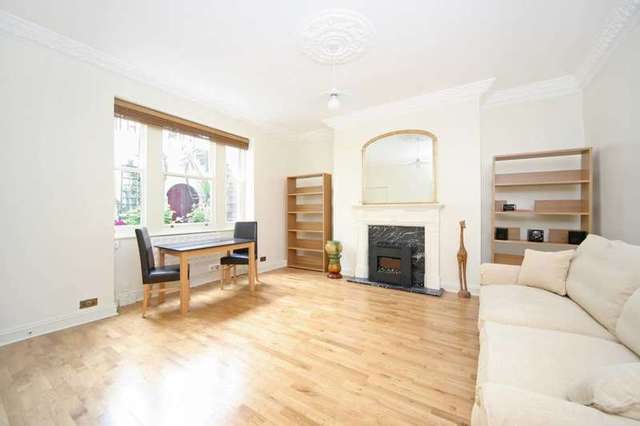  Image of Studio flat to rent in Gloucester Terrace London W2 at Gloucester Terrace  London, W2 6HR