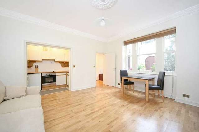  Image of Studio flat to rent in Gloucester Terrace London W2 at Gloucester Terrace  London, W2 6HR