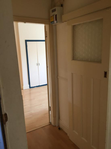  Image of 1 bedroom Flat to rent in Grange Road Stourbridge DY9 at Grange Road  Stourbridge, DY9 7LE